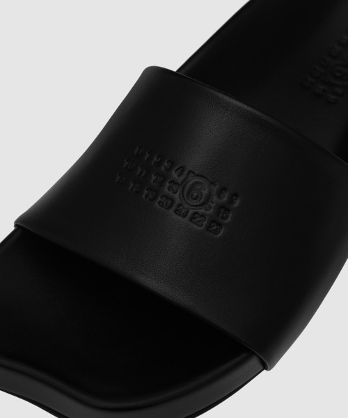 SANDALO（サンダル）｜MM6 Maison Margiela（ｴﾑｴﾑｼｯｸｽ ﾒｿﾞﾝ ﾏﾙｼﾞｪﾗ）の