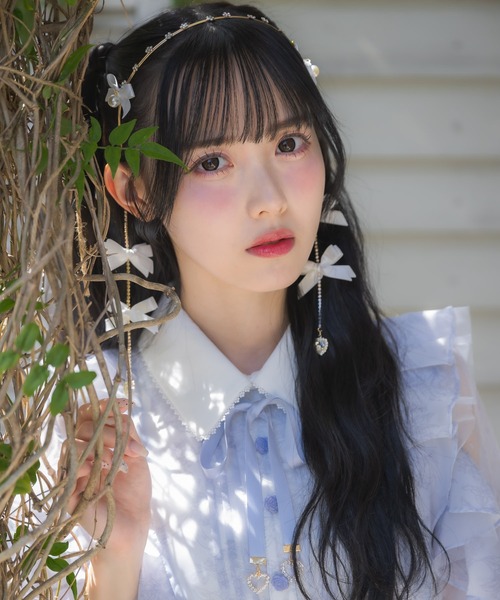 ROJITA(ロジータ)の「リボン付チェーンカチューシャ(カチューシャ・レディース・ブラック/ホワイト/ピンク・FREE)」の18枚目の写真