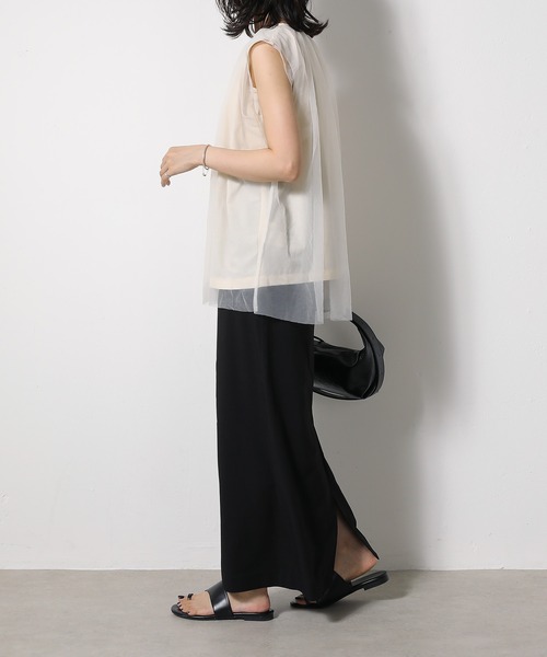 emesuelee(エメスーリー)の「接触冷感 UVカット 撥水加工 チュールレイヤードトップス(Tシャツ/カットソー・レディース・チャコールグレー/オフホワイト/ブラック・フリー)」の12枚目の写真