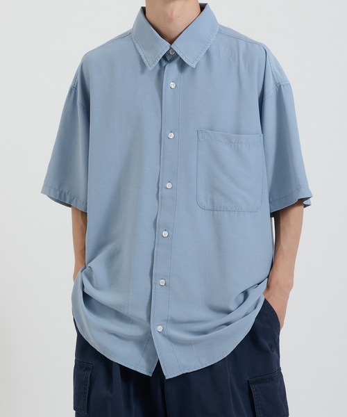 Perushu(ペルーシュ)の「ケミカルウォッシュレーヨン半袖シャツ(Tシャツ/カットソー・メンズ・ブルー/ブラウン/ブラック・MEDIUM/LARGE)」の1枚目の写真