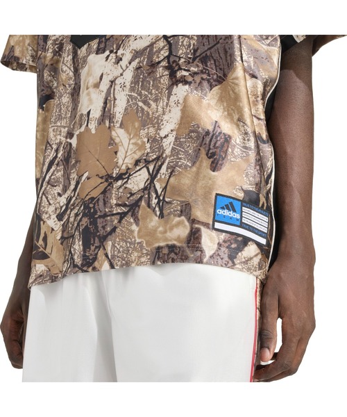 adidas(アディダス)の「adidas OG CAMO FB JERS / アディダス OG カモ FB ジャージ(Tシャツ/カットソー・メンズ・リアルツリーカモ・L/M/XXL/XL)」の5枚目の写真