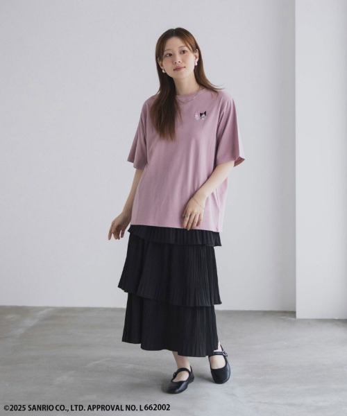 sanrio(サンリオ)の「Sanrio characters 【マイメロ クロミ】 周年記念デザイン ワンポイント刺繍Tシャツ(Tシャツ/カットソー・レディース・ホワイト/パープル/ブラック/ピンク・L/M)」の14枚目の写真