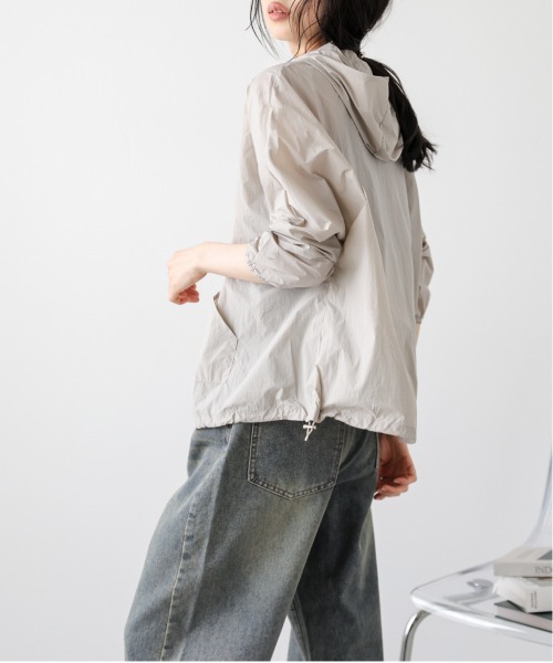 La-gemme（ラジェム）の「UVカット軽量パーカー（パーカー・レディース・ホワイト/ブラック/グレイッシュベージュ・フリー）」の20枚目の写真