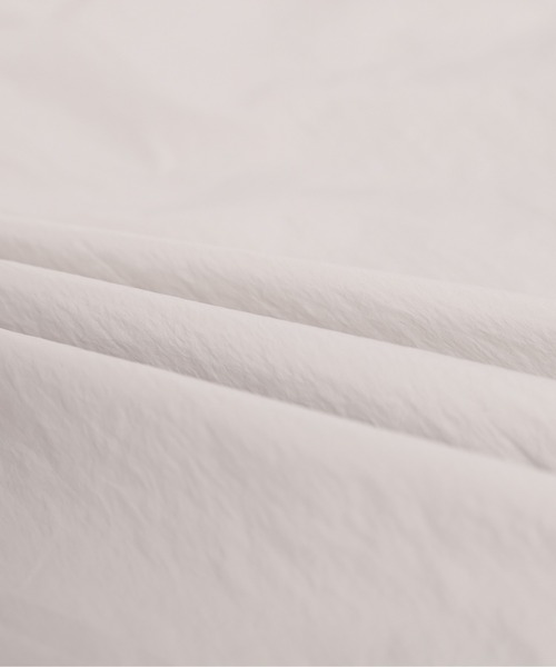 La-gemme（ラジェム）の「UVカット軽量パーカー（パーカー・レディース・ホワイト/ブラック/グレイッシュベージュ・フリー）」の14枚目の写真