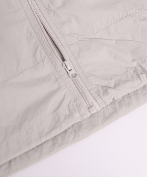 La-gemme（ラジェム）の「UVカット軽量パーカー（パーカー・レディース・ホワイト/ブラック/グレイッシュベージュ・フリー）」の5枚目の写真