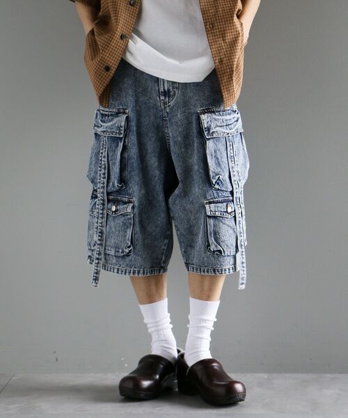 CRAFT STANDARD BOUTIQUE（クラフトスタンダードブティック）の「デニムテクノカーゴショードパンツ（カーゴパンツ・メンズ・ブラック/インディゴブルー・L/XL/M）」の2枚目の写真