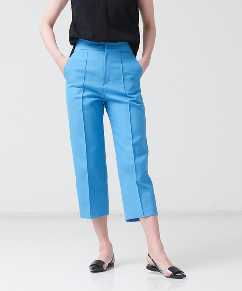 DESIGNWORKS(デザインワークス)の「コットン二重織センタープリーツパンツ(その他パンツ・レディース・ライトブルー/ネイビー・36/38/40)」の1枚目の写真