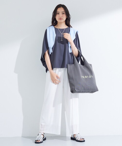 INDIVI(インディヴィ)の「【洗える/セットアップ可能】ラッセルワイドパンツ(その他パンツ・レディース・ブラック/ホワイト・36/15 /13/05/40/38)」の5枚目の写真
