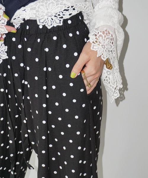 chuclla(チュクラ)の「ドット柄 リラックスパンツ chw25s092(その他パンツ・レディース・ホワイト/ブラック・L/M/S)」の15枚目の写真