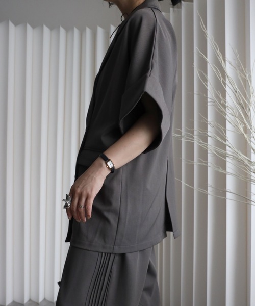 セール】【バックスリットショートスリーブジャケット（裏地無し