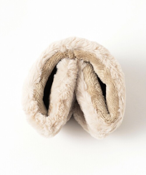 Ray BEAMS(レイビームス)の「フェイクファー イヤーマフ 25AW(イヤーマフ・レディース・ダークブラウン/ベージュ/ブラック・ONE SIZE)」の11枚目の写真