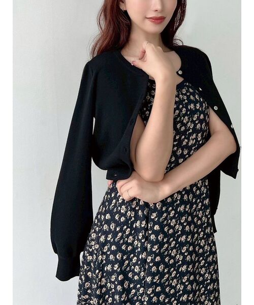 RESEXXY（リゼクシー）の「クルーネックニットカーデ（カーディガン/ボレロ・レディース・その他1/レッド/ブルー/ブラック/グレー・FREE）」の2枚目の写真