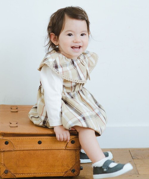 BRANSHES（ブランシェス）の「【おそろい】チェックワンピース＆ボトムスセット（その他ベビーウェア・キッズ・ベージュ/ネイビー・70/80）」の2枚目の写真