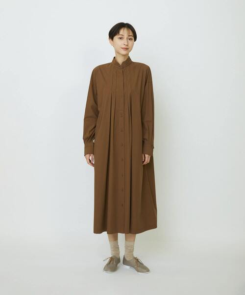 LOISIR（ロワズィール）の「コットンポプリンシャツワンピース（シャツワンピース・レディース・ネイビー/ベージュ/ブラウン・FREE）」の2枚目の写真