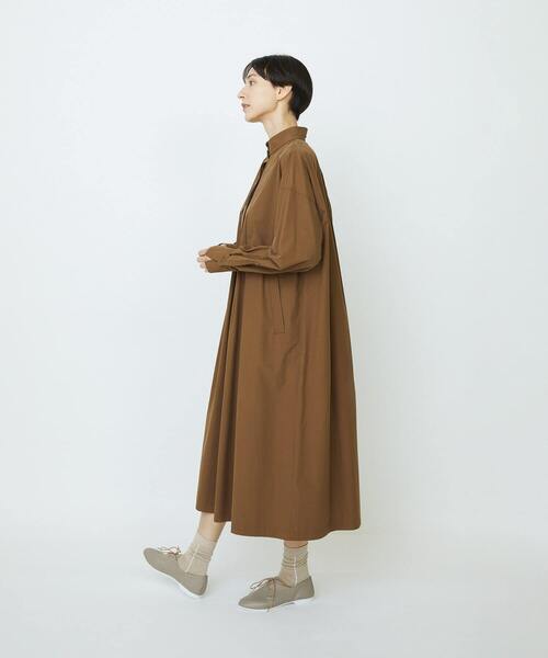 LOISIR（ロワズィール）の「コットンポプリンシャツワンピース（シャツワンピース・レディース・ネイビー/ベージュ/ブラウン・FREE）」の8枚目の写真