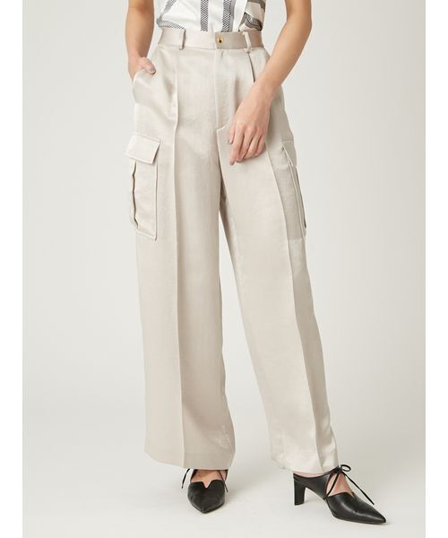 FRAY I.D（フレイアイディー）の「サテンカーゴパンツ（その他パンツ・レディース・ライトベージュ/ブラック/ブラウン・1/0）」の15枚目の写真