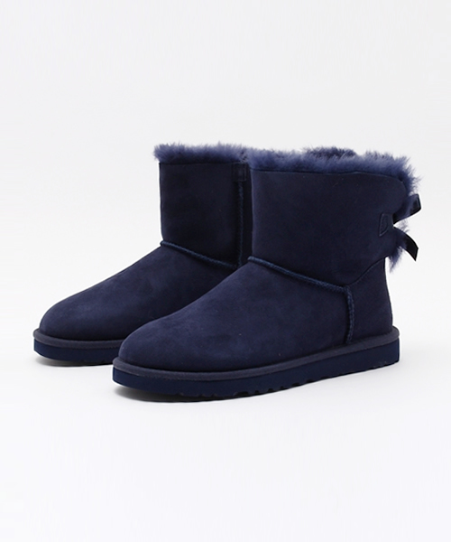 UGG（アグ）の「UGG australia   ショートブーツ（ブーツ・レディース・ネイビー/グレー・7/6/8）」の2枚目の写真