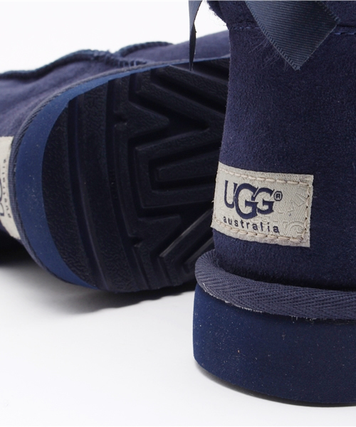UGG（アグ）の「UGG australia   ショートブーツ（ブーツ・レディース・ネイビー/グレー・7/6/8）」の6枚目の写真