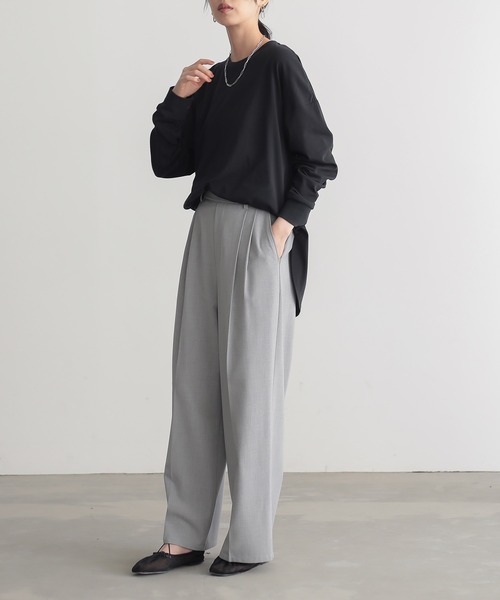 for/c(フォーシー)の「きれいめシャツテールトップス【サスティナブル】(Tシャツ/カットソー・レディース・オフホワイト/ブラック・M/L)」の8枚目の写真