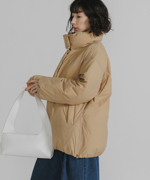 NANGA（ナンガ）の「NANGA/ナンガ STAND COLLAR DOWN JACKET W 比翼仕立て ダブルジップダウンジャケット（ダウンジャケット/コート・レディース・ピンク/イエロー/アイボリー/ブラック・L/M/S）」の8枚目の写真