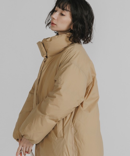 NANGA（ナンガ）の「NANGA/ナンガ STAND COLLAR DOWN JACKET W 比翼仕立て ダブルジップダウンジャケット（ダウンジャケット/コート・レディース・ピンク/イエロー/アイボリー/ブラック・L/M/S）」の9枚目の写真