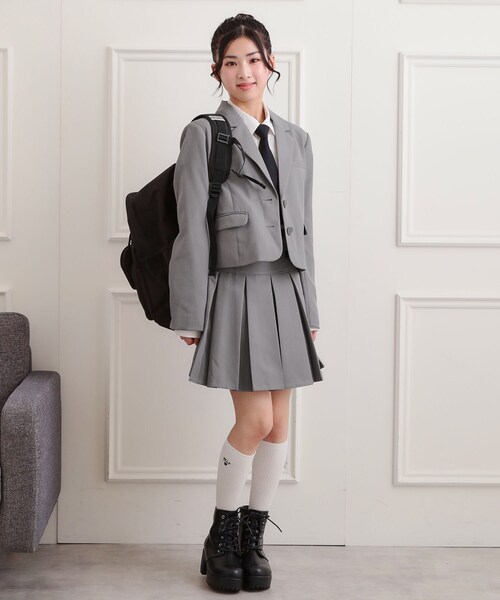 PINK-latte（ピンクラテ）の「【2026年入卒・セレモニー・卒服】短丈ジャケット（テーラードジャケット・キッズ・ブラック/ライトグレー・15 /16）」の12枚目の写真