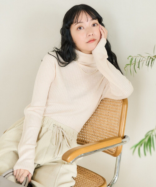 FREAK'S STORE(フリークスストア)の「ウォッシャブル タートルネックニット(ニット/セーター・レディース・オフホワイト/ブラウン/ブラック/オリーブ/レッド・フリ-)」の17枚目の写真