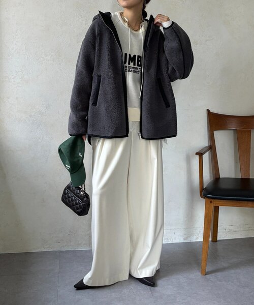 ブラックフーディーボアコート AMERICAN HOLIC（アメリカンホリック）の「フーディーボアコート