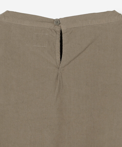 ORCIVAL（オーシバル）の「ORCIVAL | ガーメントダイ スタンドカラープルオーバー WOMEN（シャツ/ブラウス・レディース・モカ/ブラック/イエロー・1）」の10枚目の写真