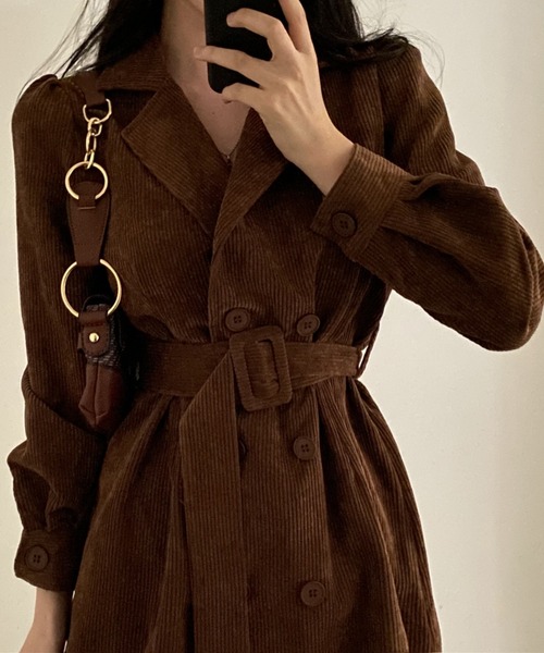 FREE STYLISTS(フリー スタイリスト)の「YUGA_YGMC Corduroy double button dress(ワンピース・レディース・ブラウン/ブラック・FREE)」の6枚目の写真