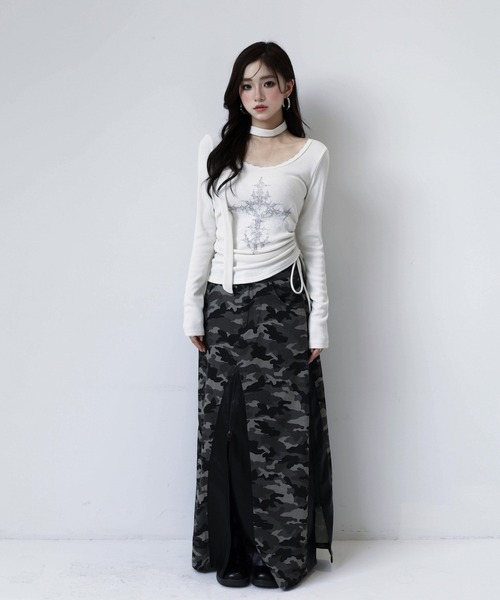 VEILA(ヴェイラ)の「クロスプリントストラップロングスリーブTシャツ(Tシャツ/カットソー・レディース・グレー/ホワイト・フリー)」の20枚目の写真