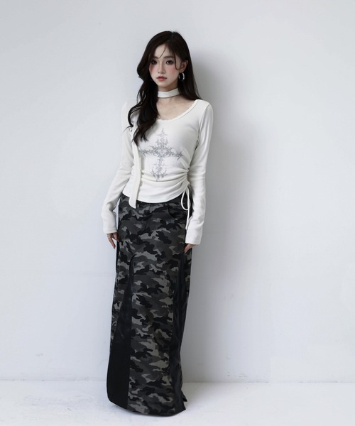 VEILA(ヴェイラ)の「クロスプリントストラップロングスリーブTシャツ(Tシャツ/カットソー・レディース・グレー/ホワイト・フリー)」の19枚目の写真