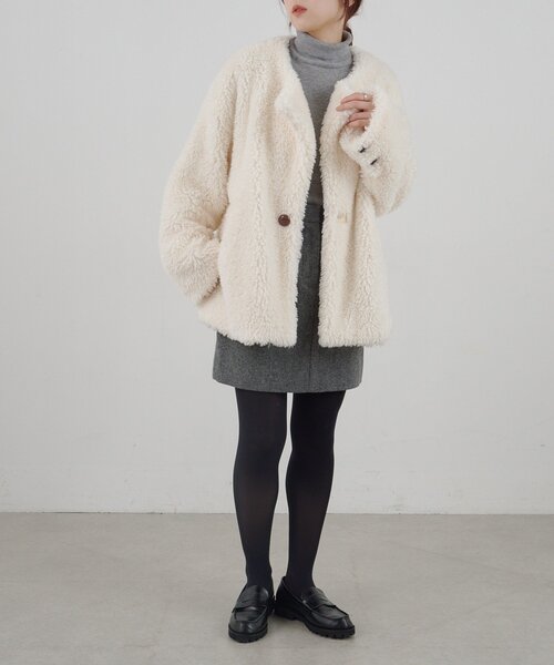 SHENERY（シーナリー）の「ノーカラーボアコート（その他アウター・レディース・モカ/ホワイト・FREE）」の3枚目の写真