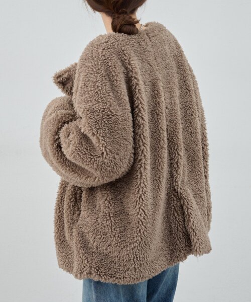 SHENERY（シーナリー）の「ノーカラーボアコート（その他アウター・レディース・モカ/ホワイト・FREE）」の14枚目の写真