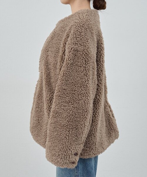 SHENERY（シーナリー）の「ノーカラーボアコート（その他アウター・レディース・モカ/ホワイト・FREE）」の18枚目の写真