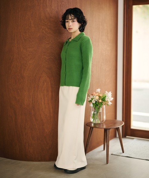 LAULEN（ローレン）の「wave buttton collared rib knit cardigan /襟付きワイドリブニットカーディガン（カーディガン/ボレロ・レディース・グリーン/アイボリー/ブルー・FREE）」の11枚目の写真