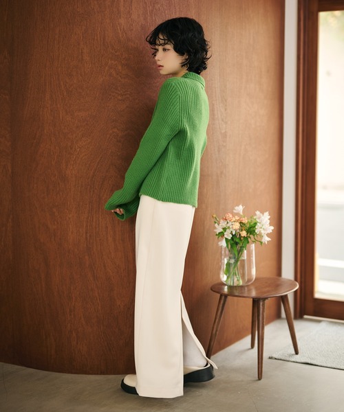 LAULEN（ローレン）の「wave buttton collared rib knit cardigan /襟付きワイドリブニットカーディガン（カーディガン/ボレロ・レディース・グリーン/アイボリー/ブルー・FREE）」の12枚目の写真