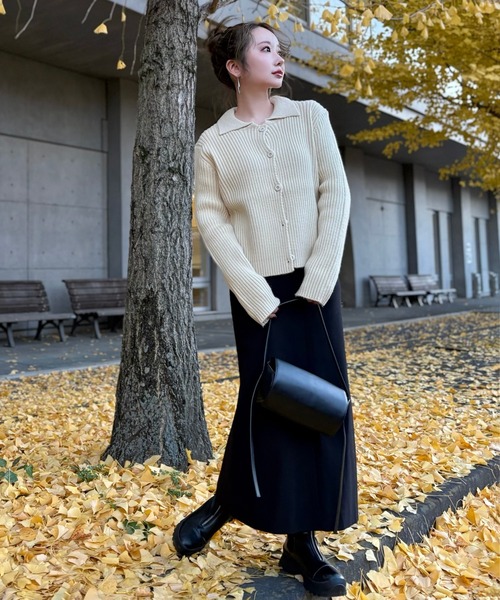 LAULEN（ローレン）の「wave buttton collared rib knit cardigan /襟付きワイドリブニットカーディガン（カーディガン/ボレロ・レディース・グリーン/アイボリー/ブルー・FREE）」の20枚目の写真