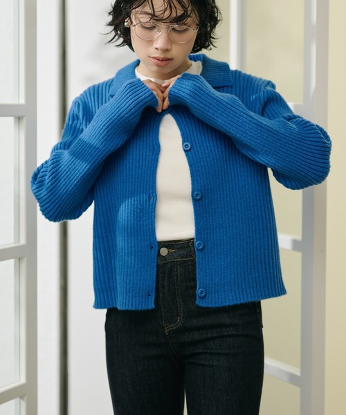 LAULEN（ローレン）の「wave buttton collared rib knit cardigan /襟付きワイドリブニットカーディガン（カーディガン/ボレロ・レディース・グリーン/アイボリー/ブルー・FREE）」の22枚目の写真