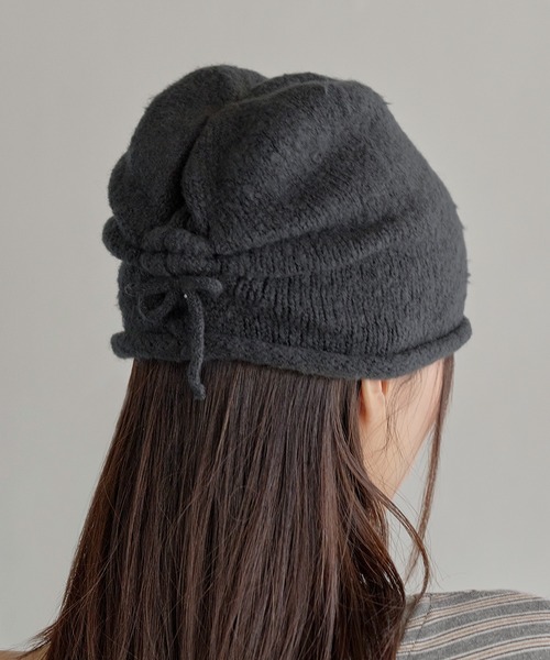 UNE MANSION（ユヌマンション）の「ルーズニットバックシャーリングビーニー（ニットキャップ/ビーニー・レディース・ブラック/モカ/チャコールグレー/ベージュ・ONESIZE）」の2枚目の写真