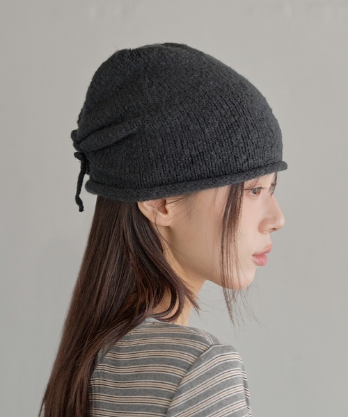 UNE MANSION（ユヌマンション）の「ルーズニットバックシャーリングビーニー（ニットキャップ/ビーニー・レディース・ブラック/モカ/チャコールグレー/ベージュ・ONESIZE）」の18枚目の写真