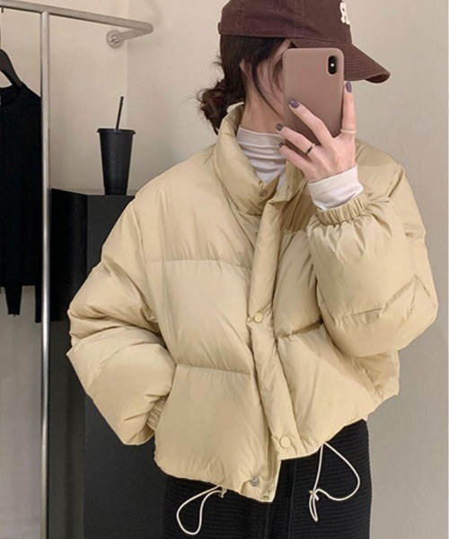 kirakiraShop(キラキラショップ)の「冬コーデを軽やかに仕上げる1枚。ショート丈 中綿 ジャケット(ブルゾン・レディース・パープル系その他/オフホワイト/イエロー系その他/スカイブルー/ブラック・FREE)」の5枚目の写真
