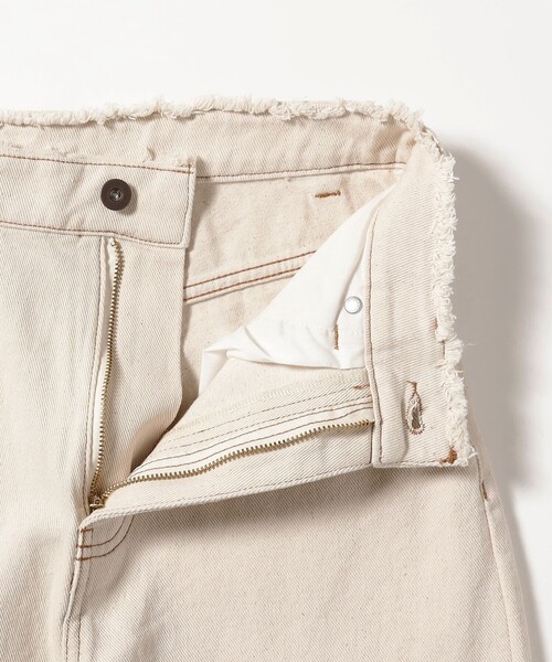 BEAMS HEART（ビームスハート）の「デニム テーパードパンツ（デニムパンツ・レディース・ネイビー/ブラック/ナチュラル・SMALL/MEDIUM）」の17枚目の写真