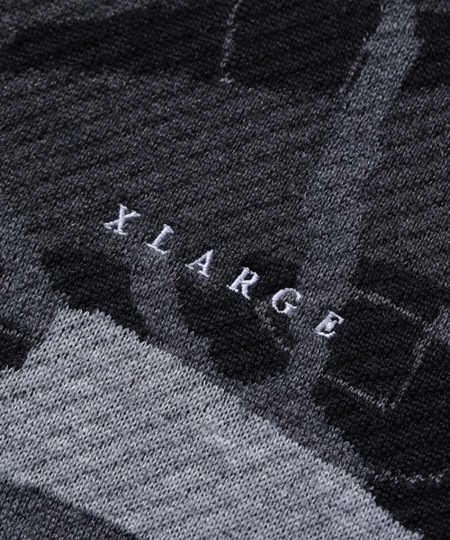 XLARGE（エクストララージ）の「GEOMETRIC ZIP UP KNIT SWEATER（ニット/セーター・メンズ・ブラック/ブルー・L/M/S/XL）」の4枚目の写真