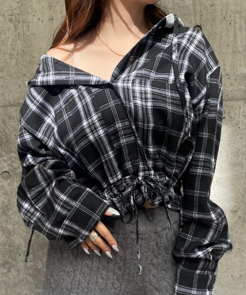 ROGER AND RAW(ロジャーアンドロウ)の「スウェットフード付きチェックシャツ(シャツ/ブラウス・レディース・ブラック/ネイビー・FREE)」の13枚目の写真