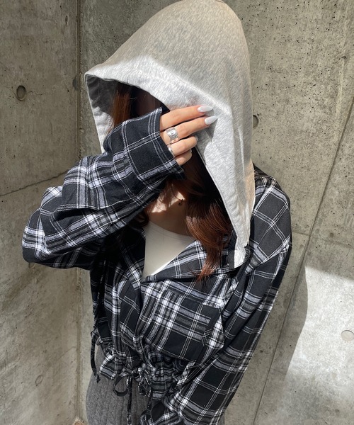 ROGER AND RAW(ロジャーアンドロウ)の「スウェットフード付きチェックシャツ(シャツ/ブラウス・レディース・ブラック/ネイビー・FREE)」の16枚目の写真
