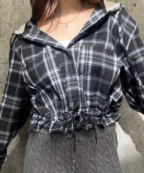 ROGER AND RAW(ロジャーアンドロウ)の「スウェットフード付きチェックシャツ(シャツ/ブラウス・レディース・ブラック/ネイビー・FREE)」の14枚目の写真