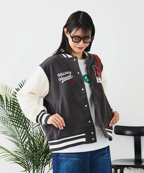 Disney/ディズニー】MICKEY MOUSE/ミッキーマウス 袖切替 ワッペン刺繍