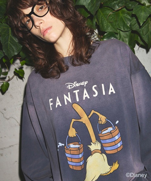MAISON SPECIAL(メゾンスペシャル)の「《UNISEX》【MOVIE SERIES】「FANTASIA」- BROOM - Prime-Over Crew Neck Long Sleeve T-Shirt/-ほうき-プライムオーバークルーネックロングスリーブTシャツ【MAISON SPECIAL/メゾンスペシャル】(Tシャツ/カットソー・メンズ・ブラック/ネイビー・1/0/2)」の5枚目の写真