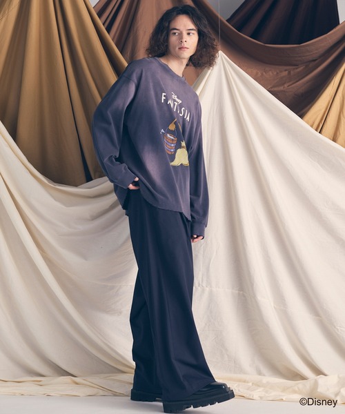 UNISEX》【MOVIE SERIES】「FANTASIA」- BROOM - Prime-Over Crew Neck